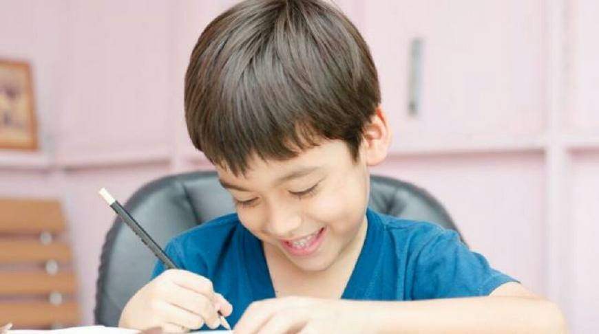 孩子写作业拖拉磨蹭？或需执行功能训练破局