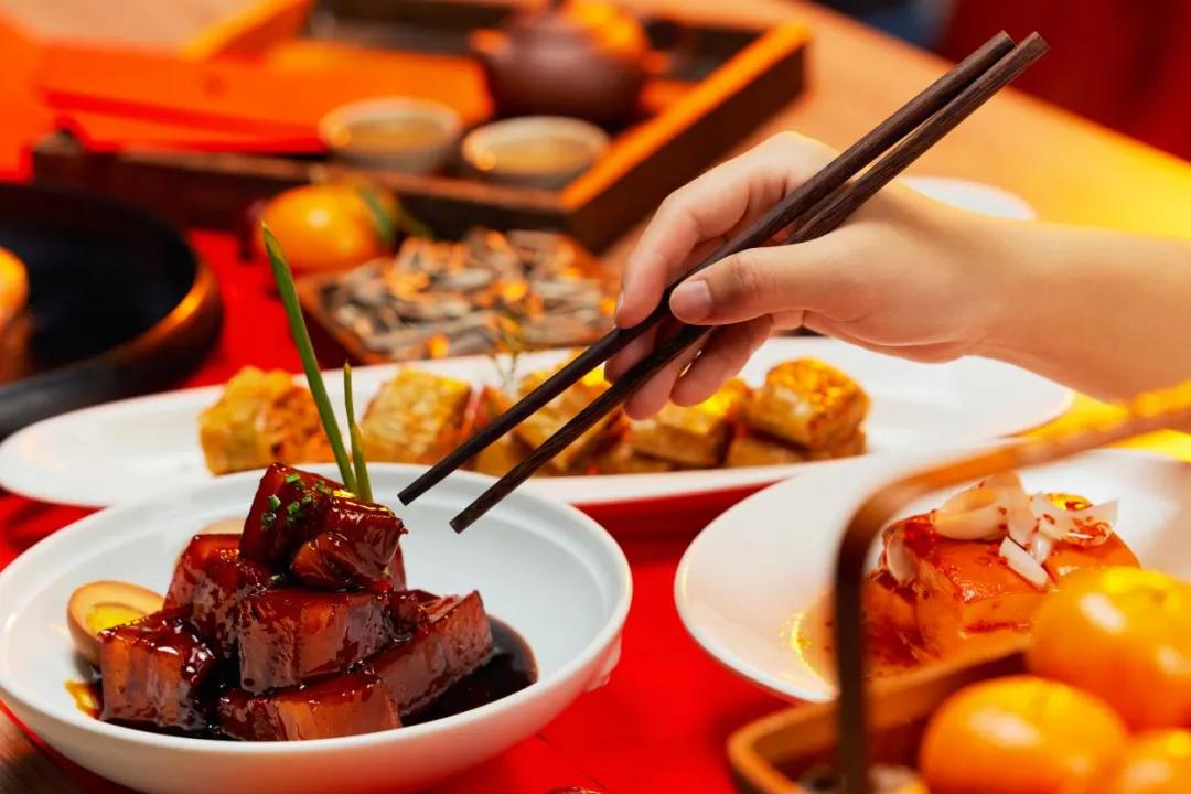 预制菜席卷餐饮界，传统锅气何去何从？